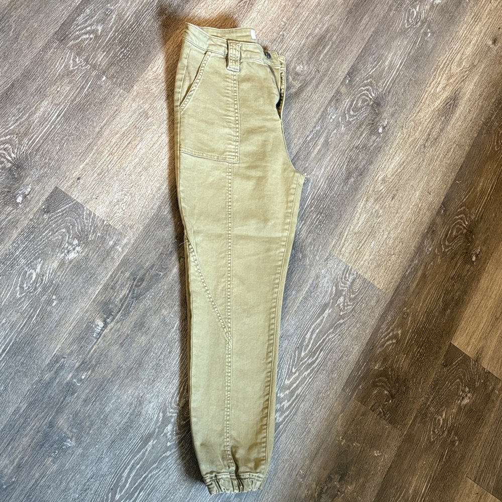 KanCan Olive Green Jogger Pants